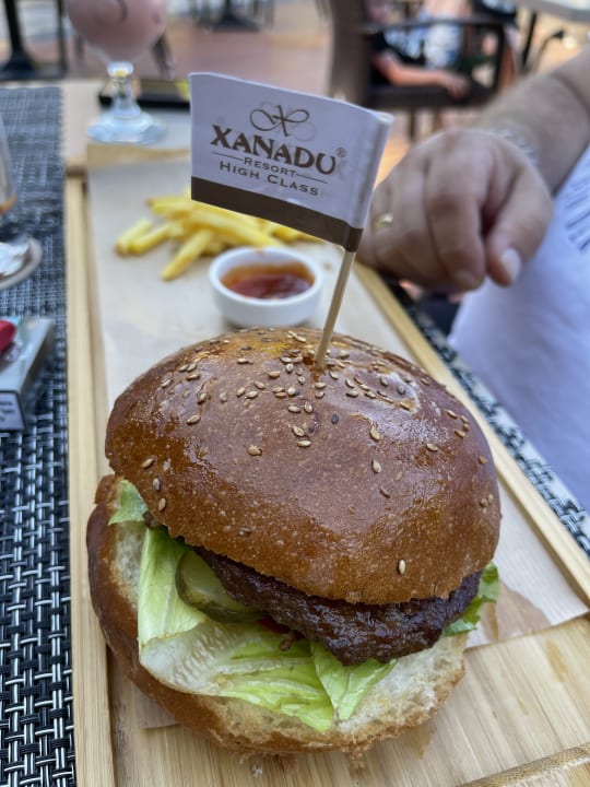 Gastro Xanadu Resort Hotel