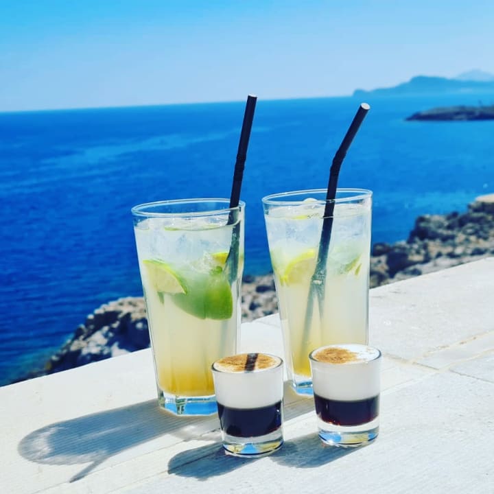 Außenansicht Hotel Kalithea Horizon Royal