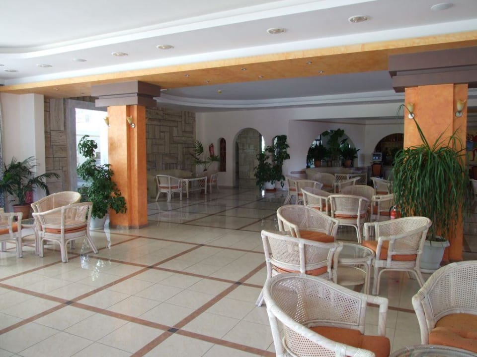 Recepcja Apollon Hotel