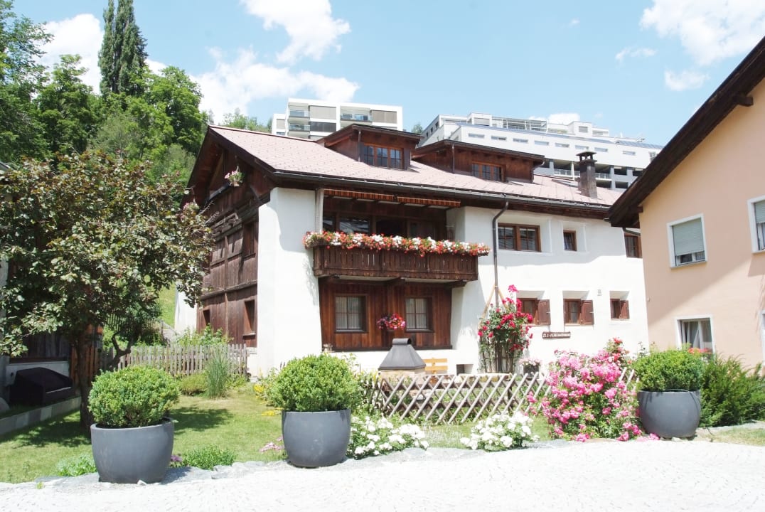 Außenansicht Ferienwohnung Ritzmann Funtanatscha