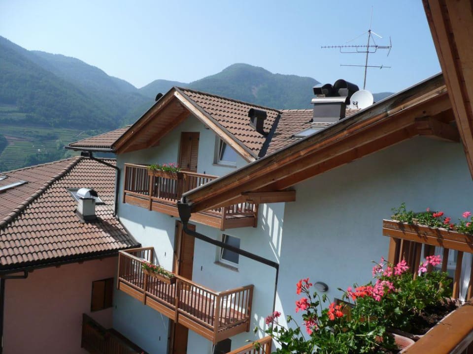 Aussenansicht von unserem Balkon aus Hotel Alle Piramidi