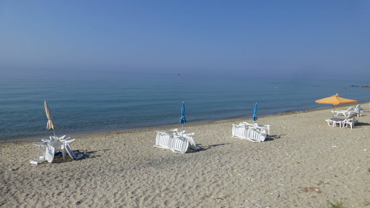 Ianos Strand Ianos Apartments