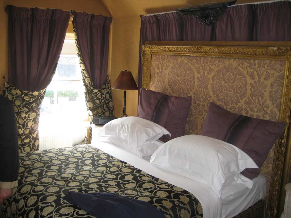 Der Schlafraum der Suite Castle Hotel