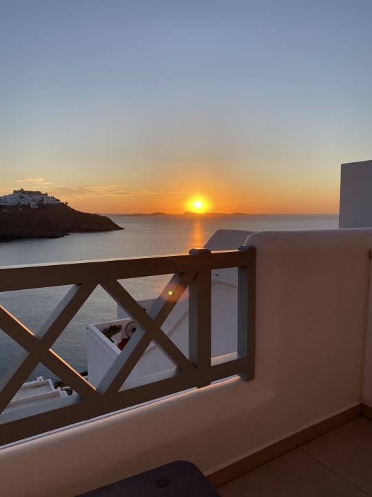 Ausblick Infinity Blue Suites & Spa