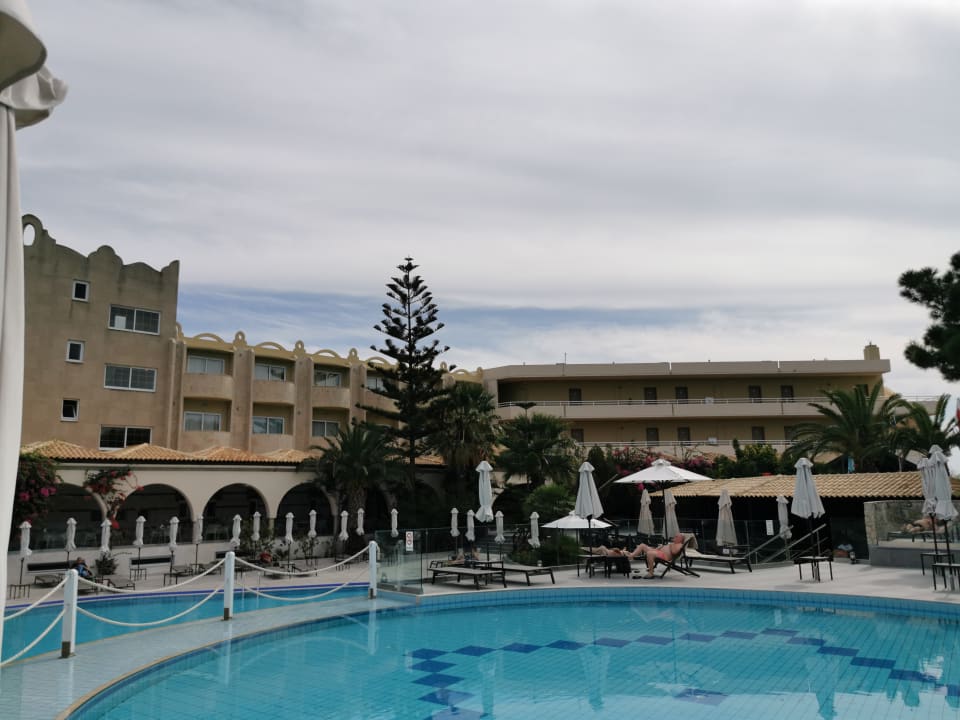 Pool Hotel Kalithea Mare Palace