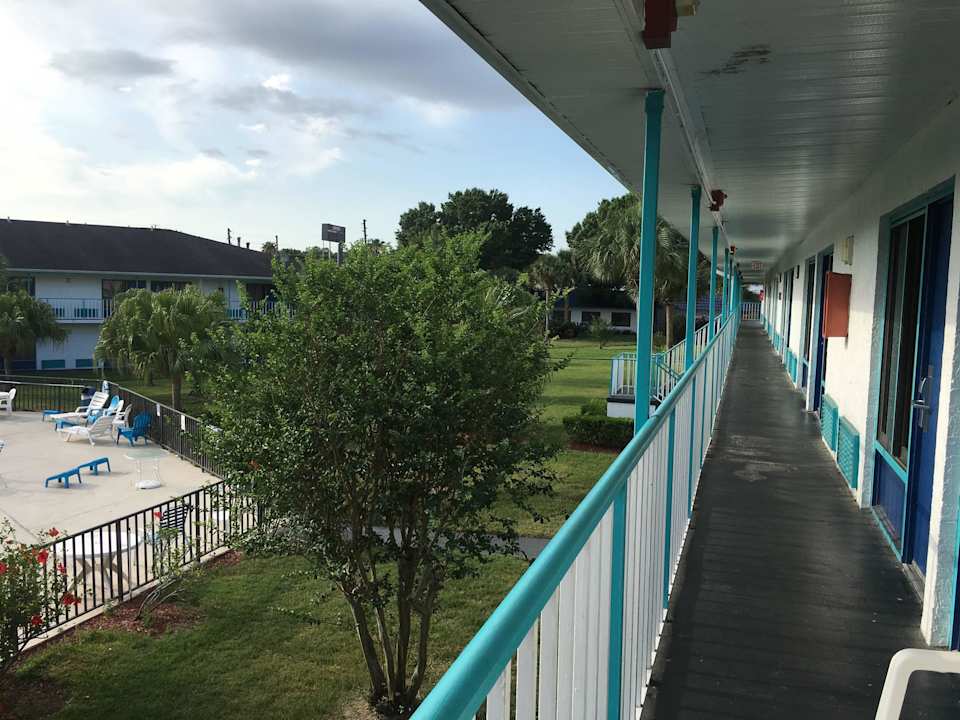 Motel Hotel Rodeway Inn Maingate