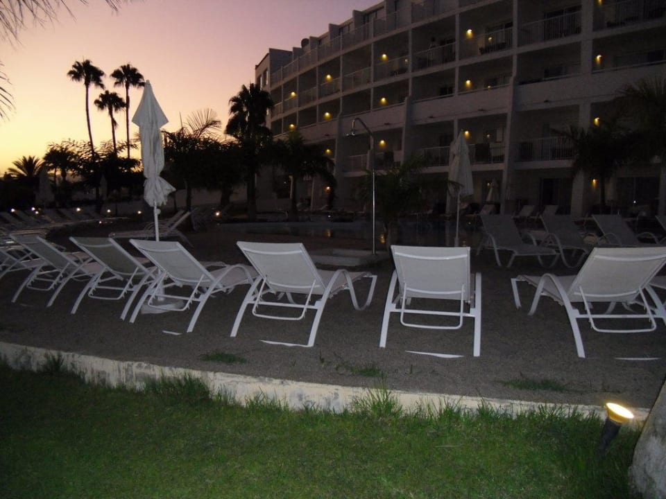 Schönster Pool bei Sonnenuntergang Sunprime Atlantic View