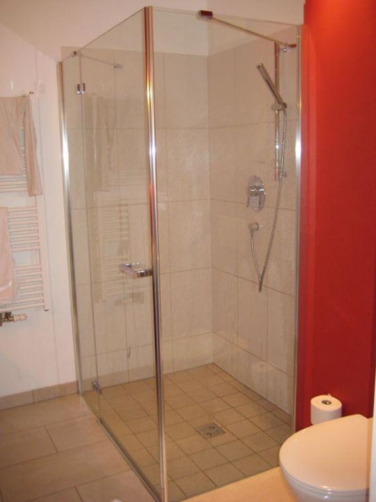 Badezimmer AlpenParks Hotel Maria Alm