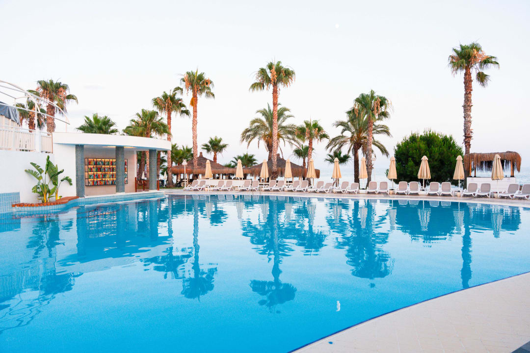 Pool Oz Hotels Incekum Beach