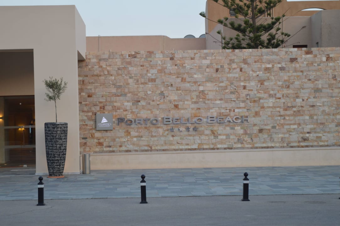 Eingang Porto Bello Beach