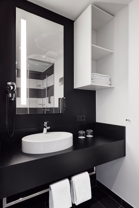 Zimmer LÉGÈRE EXPRESS Bielefeld