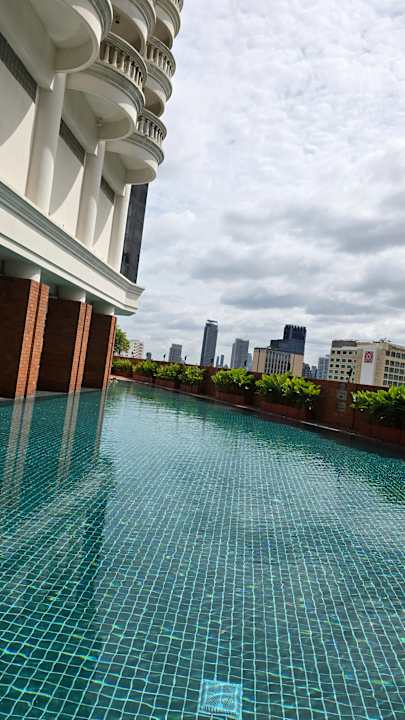 Pool Tower Club At Lebua