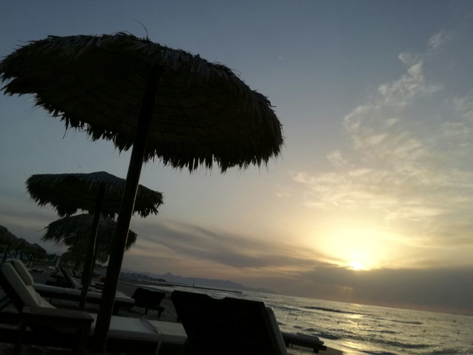 Strand Bella Beach Hotel