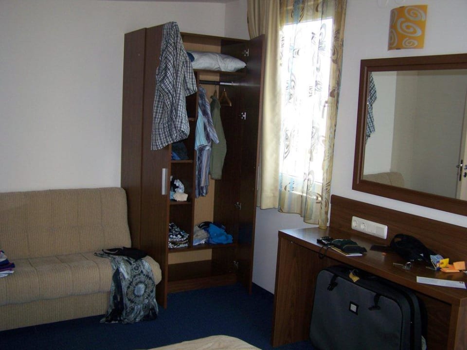 Zimmer Hotel Glarus Beach