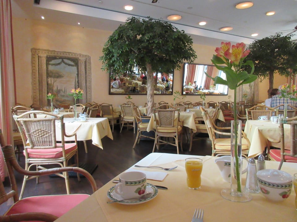 Frühstücksraum Hotel Elbflorenz Dresden