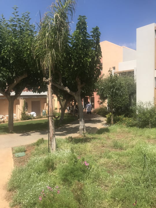 Gartenanlage Anissa Beach & Village