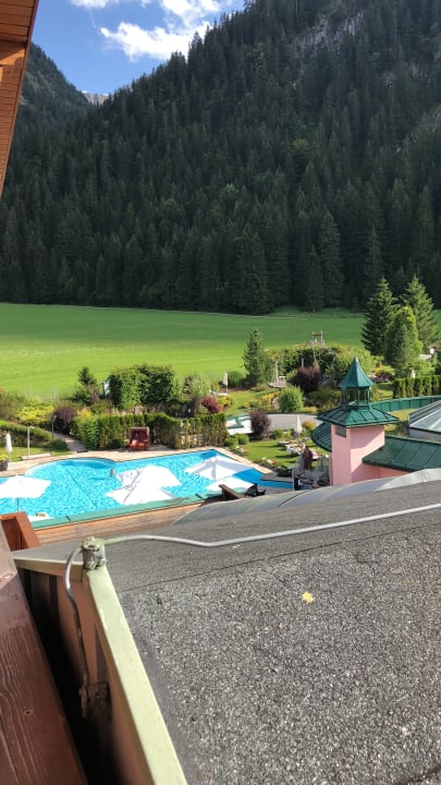 Pool Wellnesshotel ...liebes Rot-Flüh