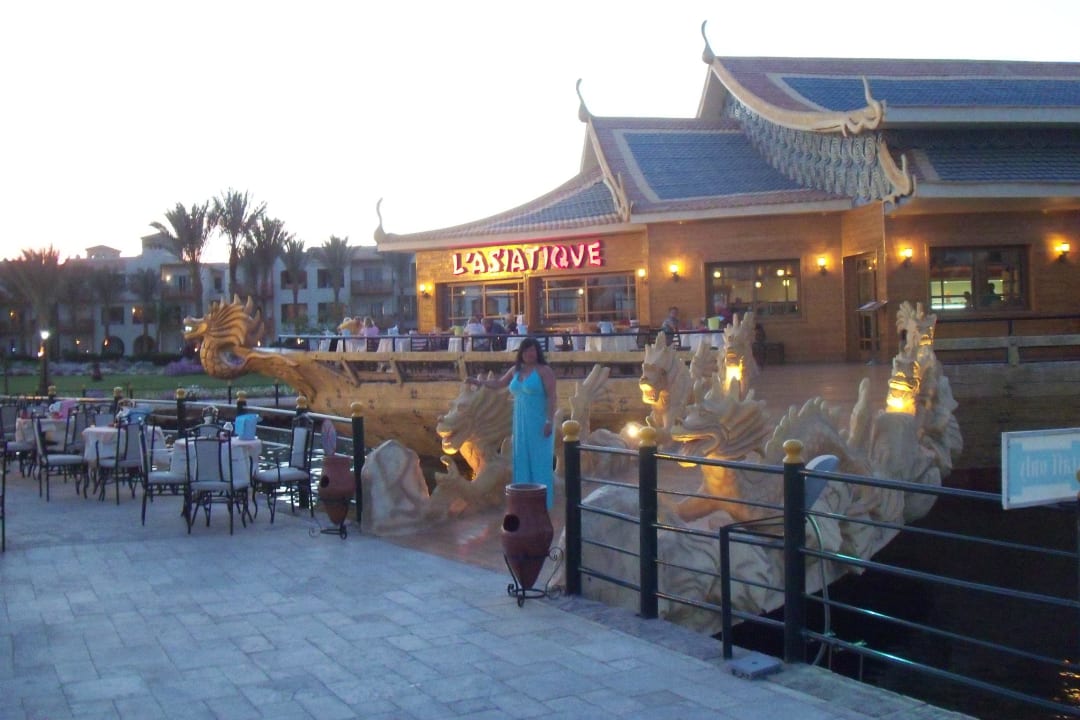 Asiarestaurant neu und lecker dort Pickalbatros Dana Beach Resort - Hurghada