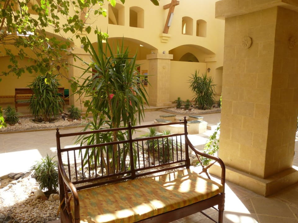 Innenhof Three Corners Rihana Resort Deluxe