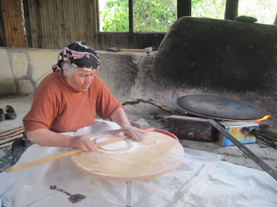 Traditionelles. Brotbacken PALOMA Perissia