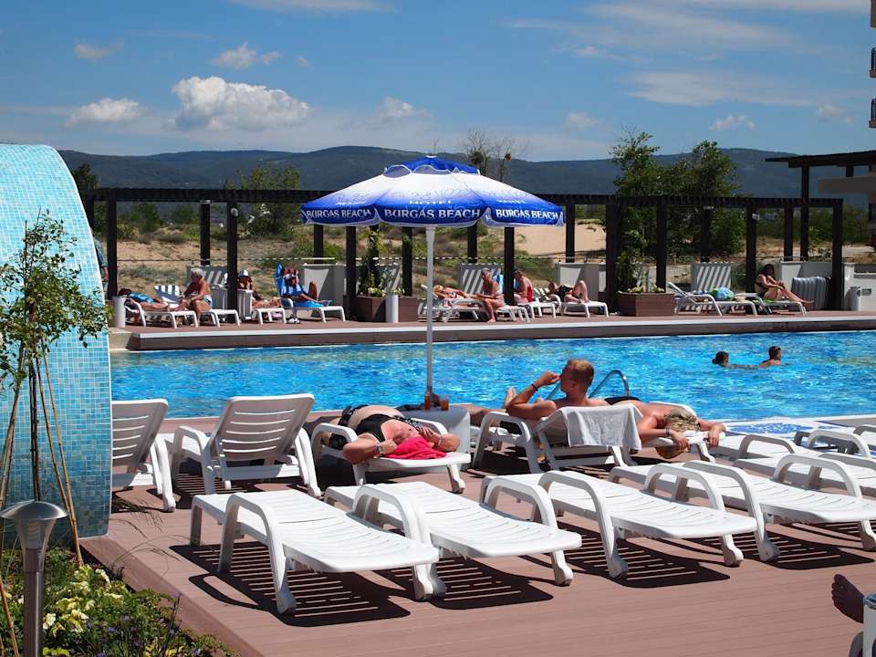 Unsere neue Poolanlage Burgas Beach Hotel