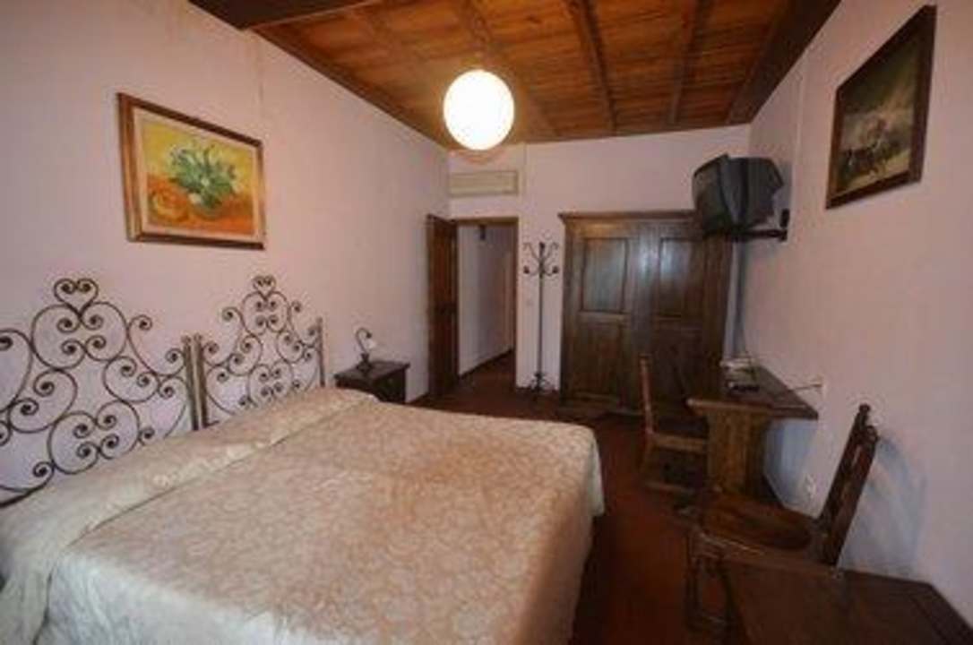 Camera matrimoniale nella Villa Storica Hotel Villa Rinascimento