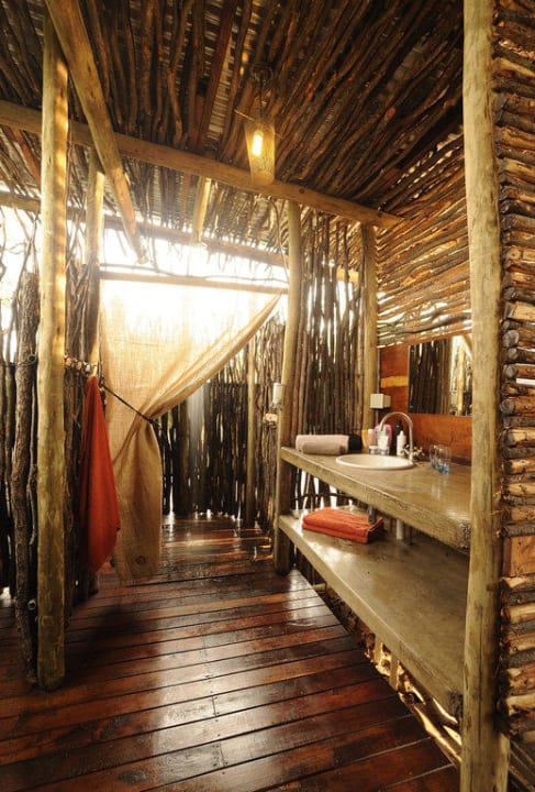 Bad im 'Freien' Etosha Village