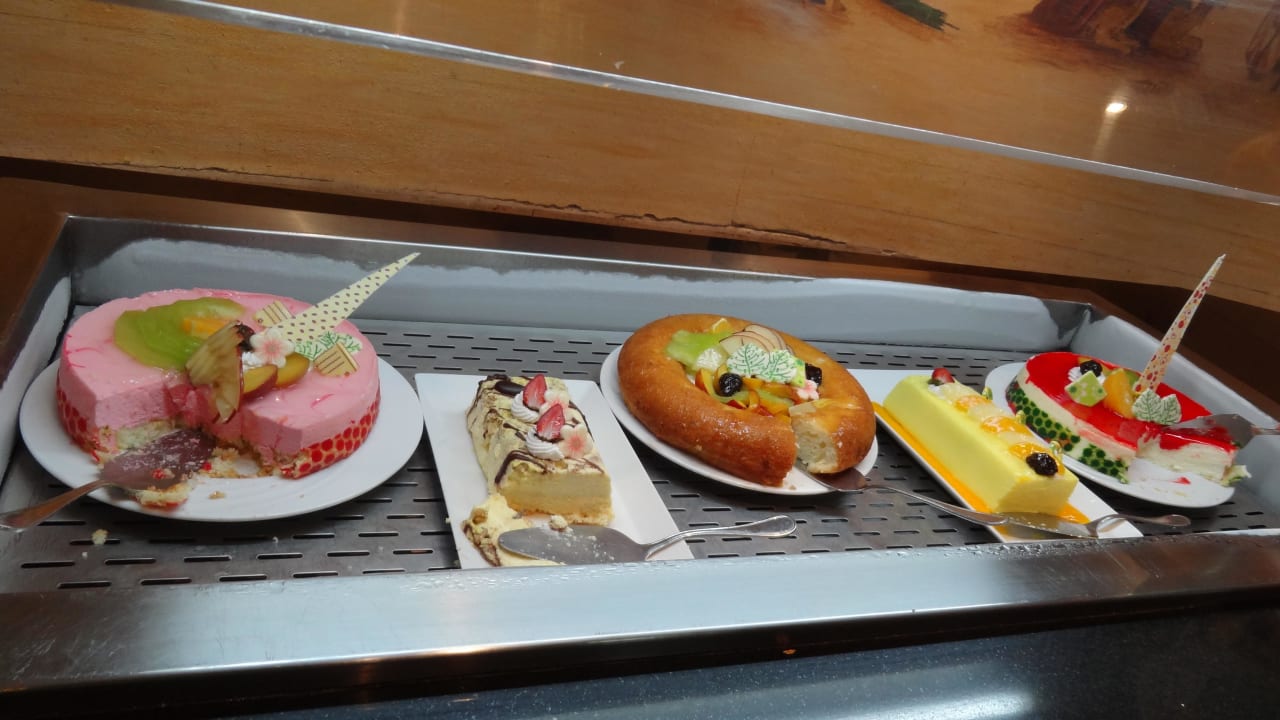 Kuchen-Büffet  Sultan Gardens Resort