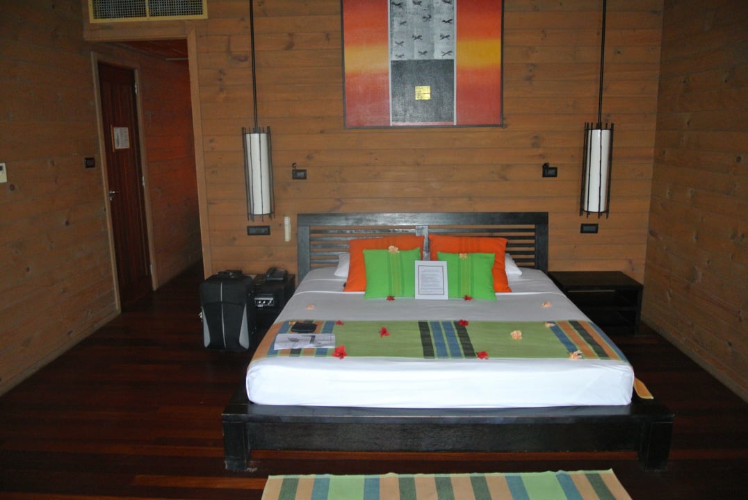 Unsere Wasservilla for free Meeru Maldives Resort Island