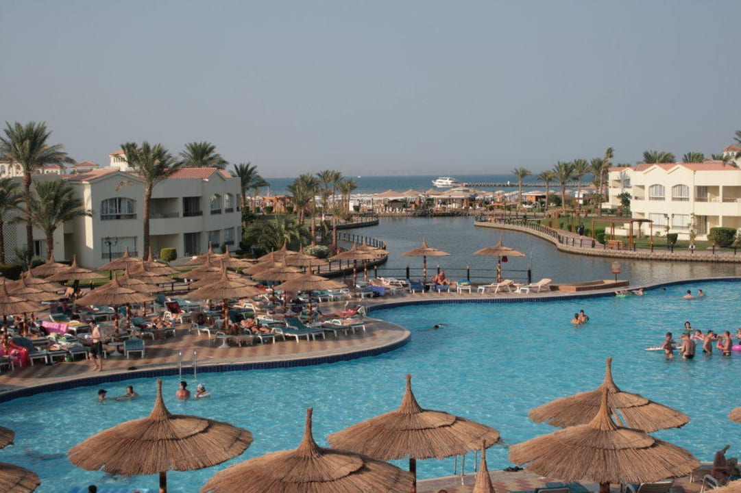 Ruhepool von der Sunset Bar Pickalbatros Dana Beach Resort - Hurghada