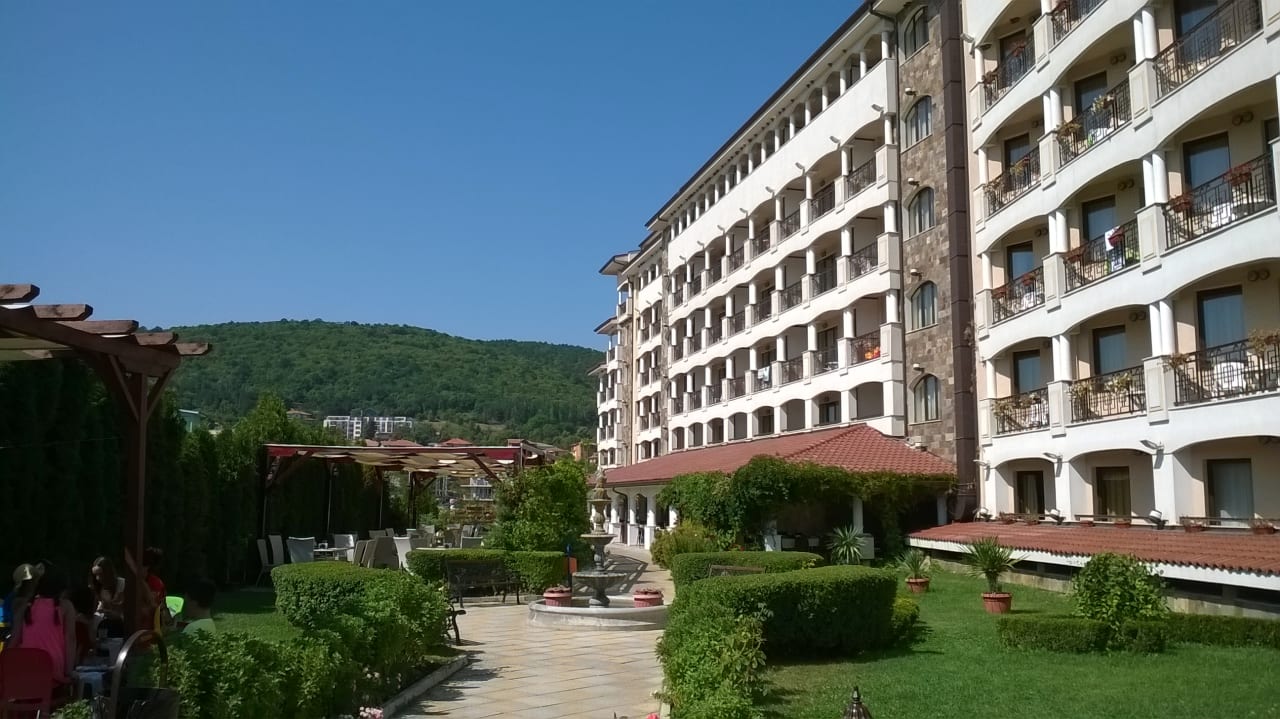 Gartenanlage Hotel Cazablanka / Casablanca