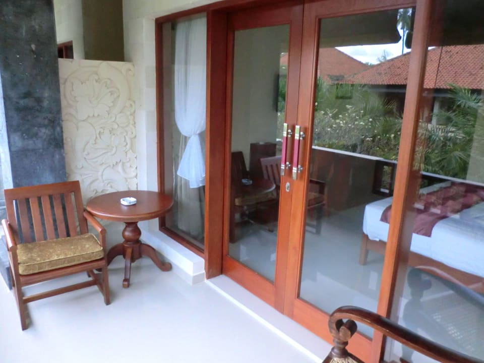 Balkon renoviertes Zimmer Villa Shanti Beach