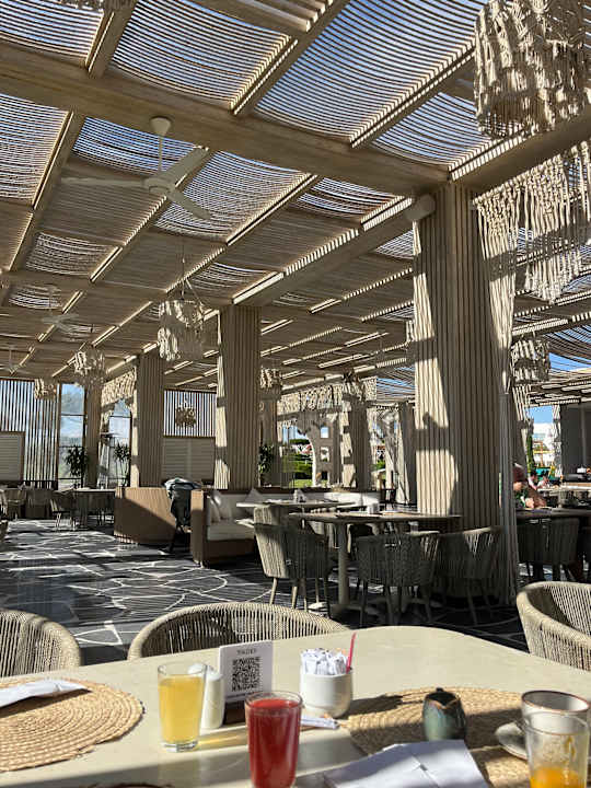 Gastro SUNRISE Crystal Bay Resort