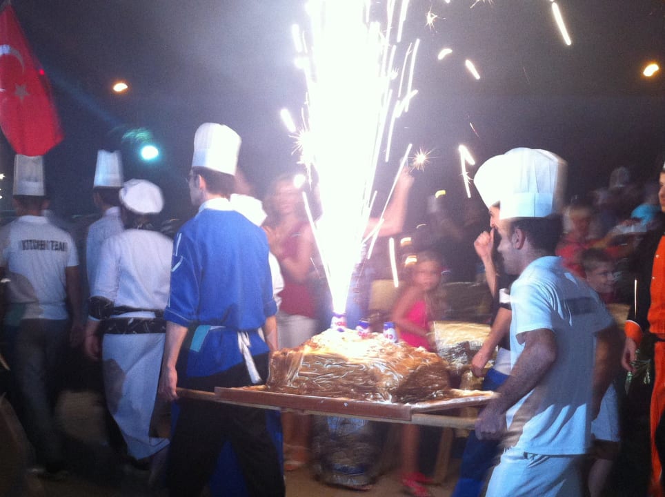 Eisbombe an der Gala Long Beach Alanya
