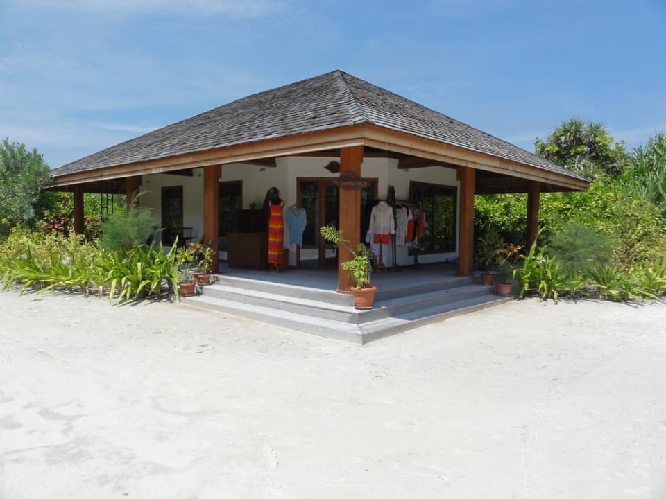 Sangu Shop Kuredu Kuredu Island Resort & Spa