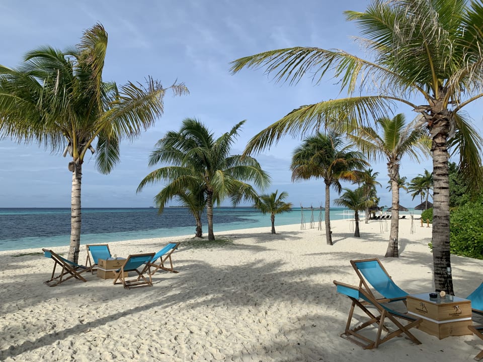 Strand Kuredu Island Resort & Spa