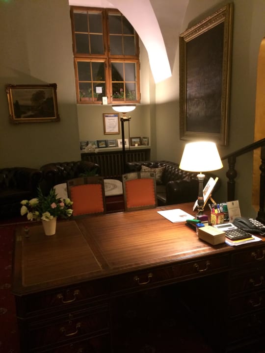 Rezeption Podewils Schlosshotel