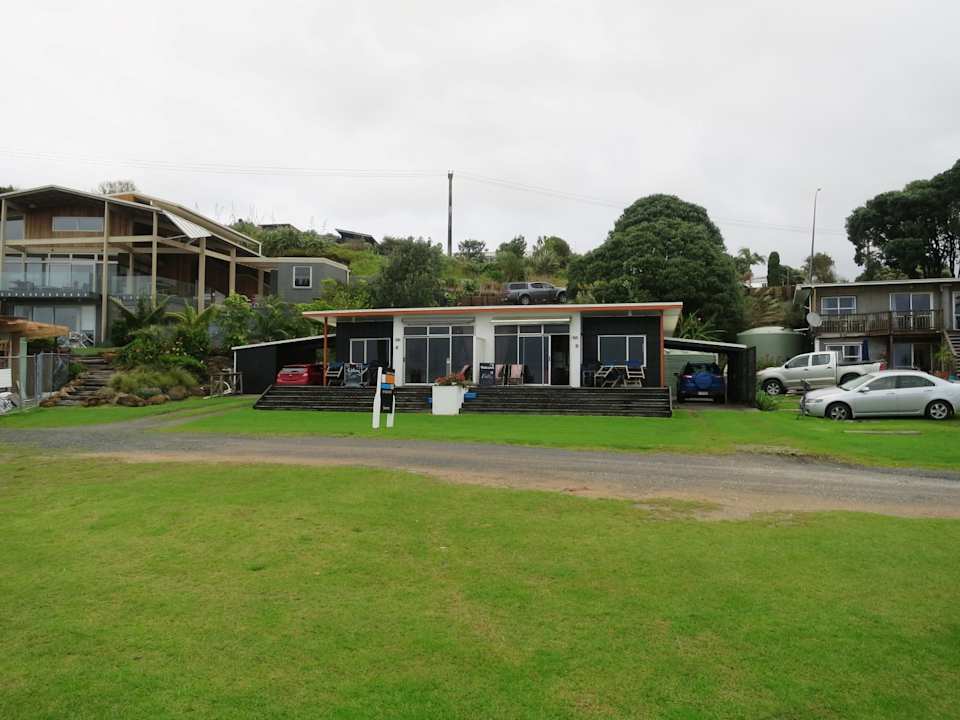 Außenansicht Apartments Golden Sand Beachfront