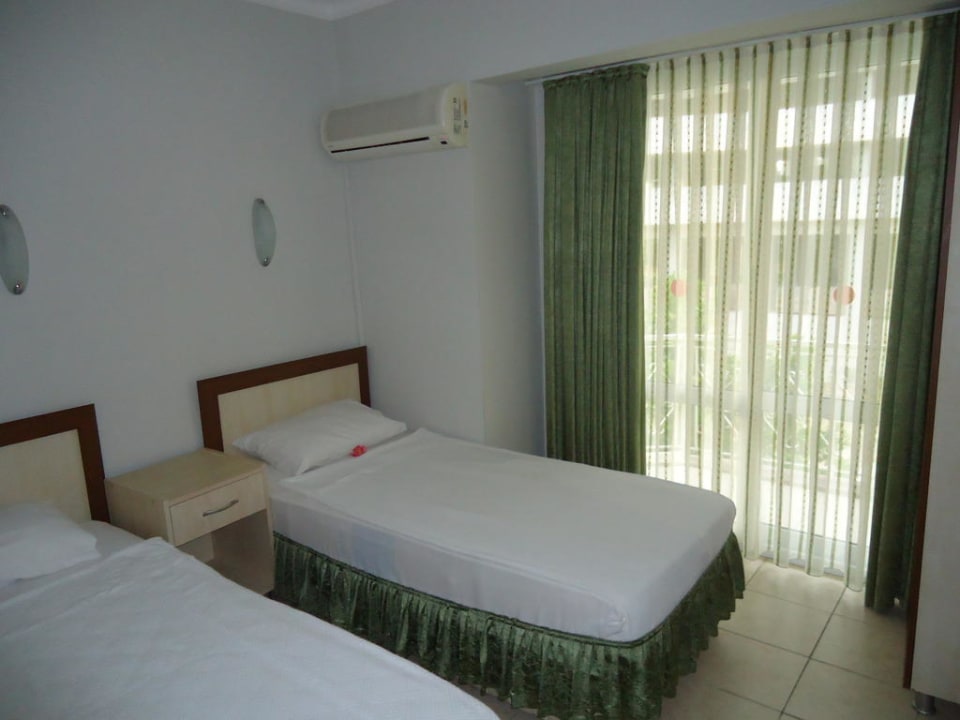 2 Bett-Zimmer vom Familienzimmer Incekum Su Hotel