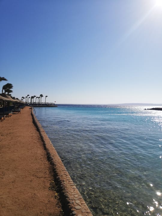 Strand Arabia Azur Resort