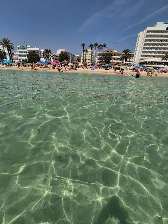 Strand R2 Veronica Beach Hotel