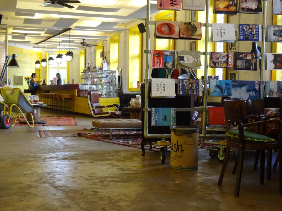 Gemütliche Lobby Hostel Superbude St.Pauli