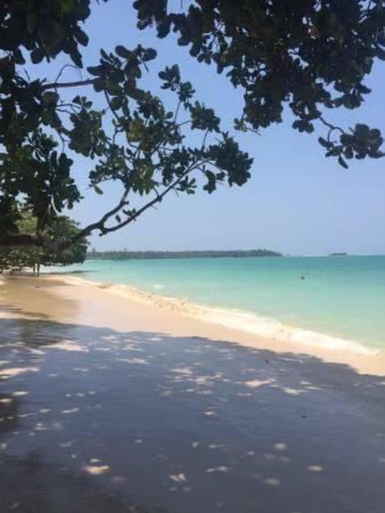 Der wunderschöne Strand Seaview Khao Lak Resort