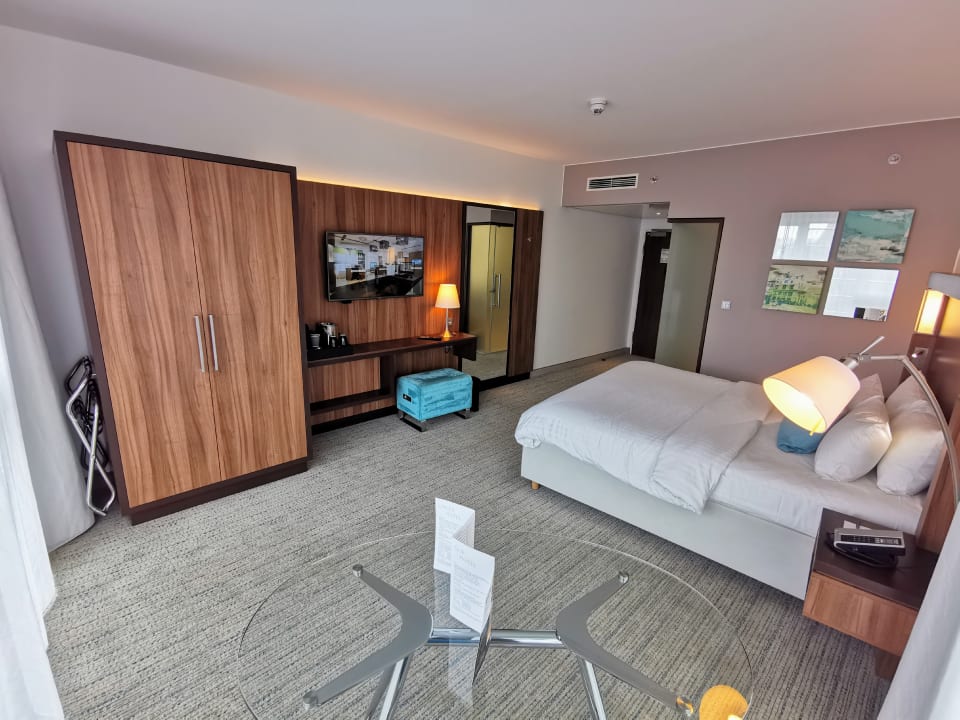 Zimmer Hotel Courtyard by Marriott Cologne
