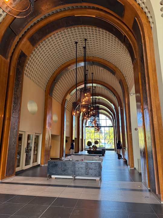Lobby Outrigger Mauritius Beach Resort