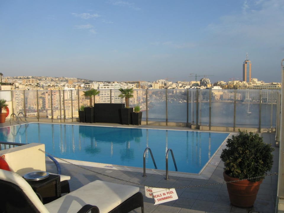 Blick von der Terrasse/Pool Hotel Plaza & Plaza Regency