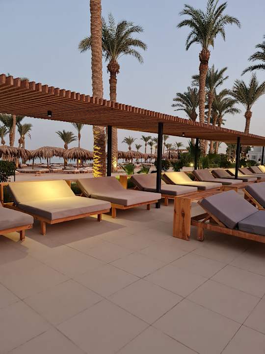 Pool Serry Beach Resort