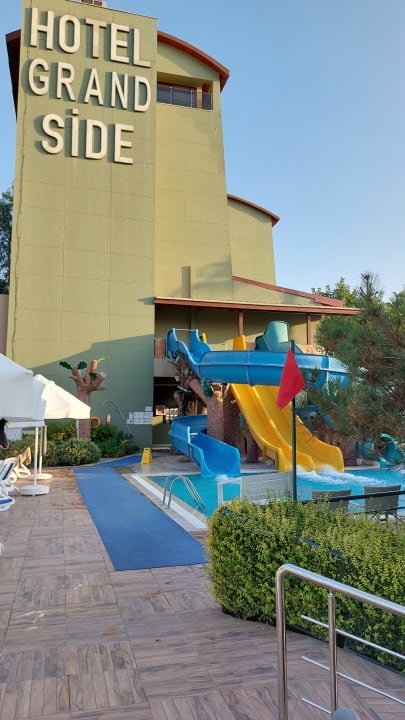 Außenansicht Hotel Grand Side