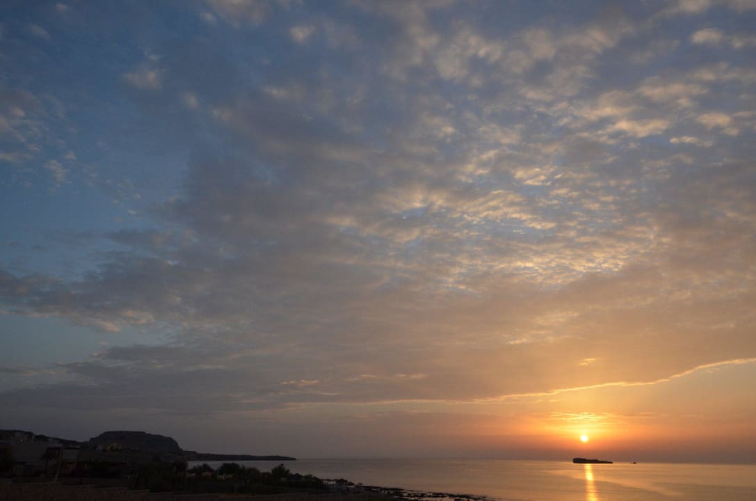 Sonnenaufgang vom Balkon 412 Lindian Dream Seaside Resort