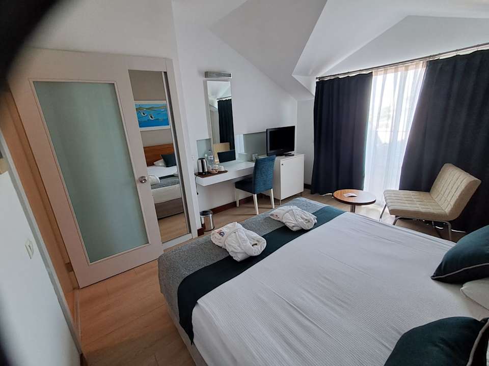 Zimmer Sunis Evren Beach Resort Hotel & Spa